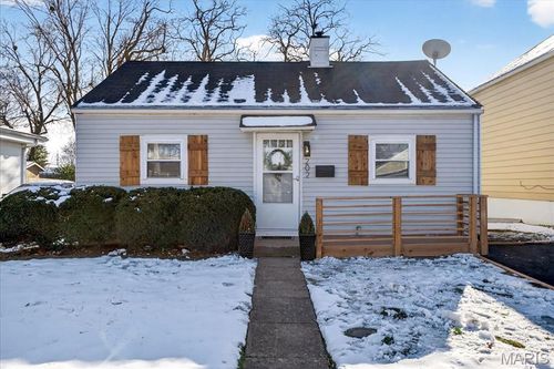 202 Monica Dr, Saint Louis, MO, 63127-1128 | Card Image