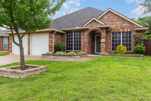 2848 Goldfinch Dr, Mesquite, TX, 75181-4923 | Card Image