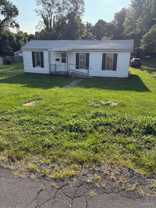 141 Lenora Street, Cottage Hills, IL, 62018 | Card Image
