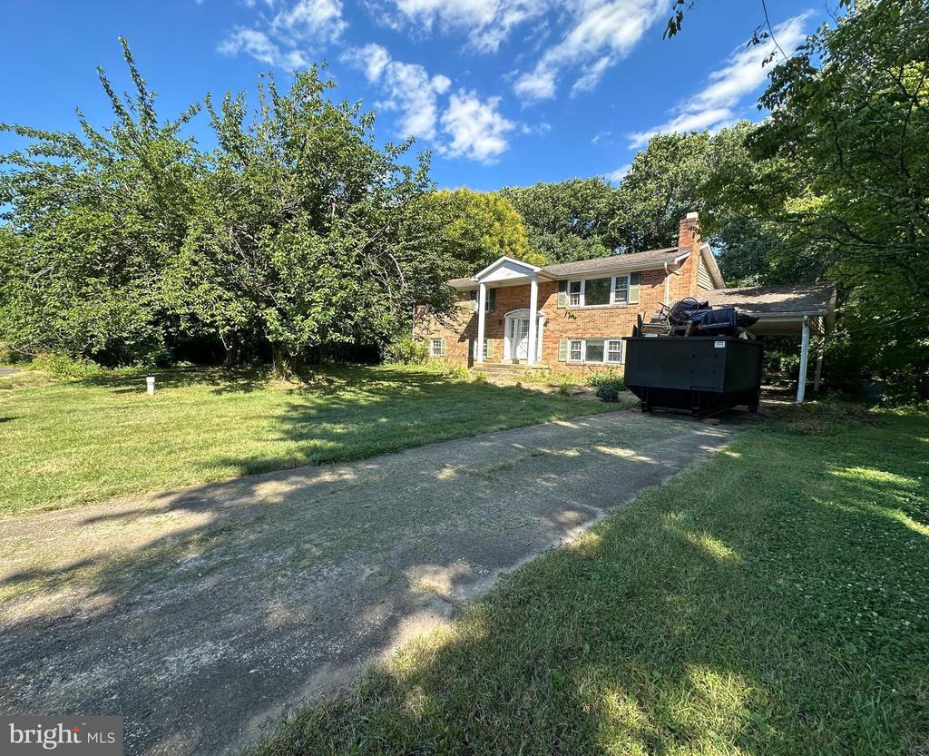 Kent Dr, Charlotte Hall, MD 20622