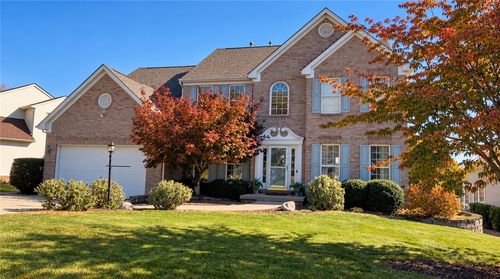 197 Valley View Dr, Rostraver Township, PA, 15012-9622 | Card Image