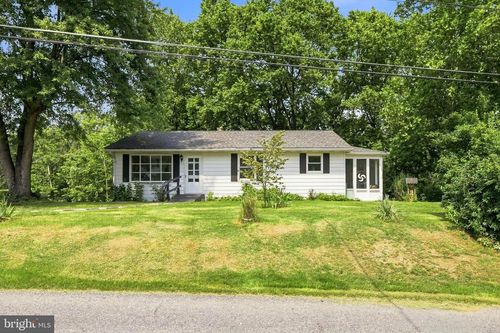 4533 Miller Dr, MOUNT JOY, PA, 17552-9356 | Card Image