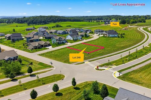 L246 Silo Prairie Dr, Waunakee, WI, 53597 | Card Image