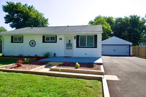 3449 Elizabeth St, Indianapolis, IN, 46226-5625 | Card Image
