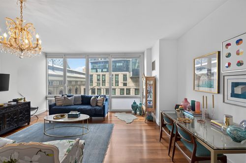6f-10 W End Ave, New York, NY, 10023-7828 | Card Image
