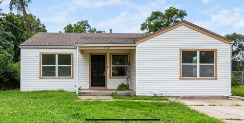 2513 E 22nd St N, Wichita, KS, 67219-5002 | Card Image