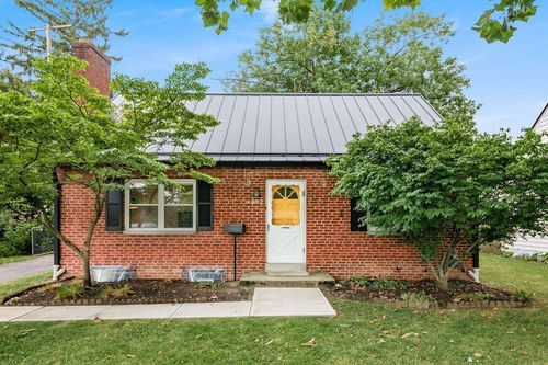 4482 Sellers Ave, Columbus, OH, 43214-2748 | Card Image
