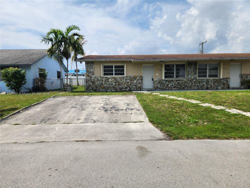 2-1806 Sw 97th Ave, Miramar, FL, 33025-1924 | Card Image