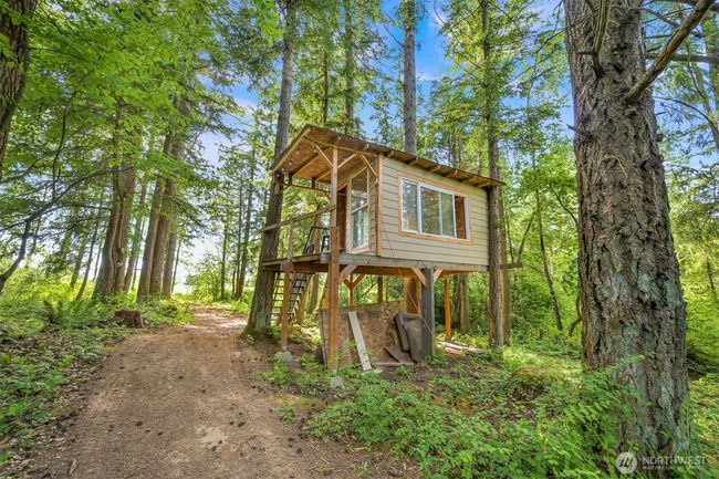2046 E Smith Rd, House other with 3 bedrooms, 4 bathrooms and 5 parking in Bellingham WA | Image 36