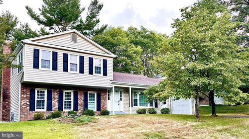 11912 Clover Knoll Rd, NORTH POTOMAC, MD, 20878-2338 | Card Image