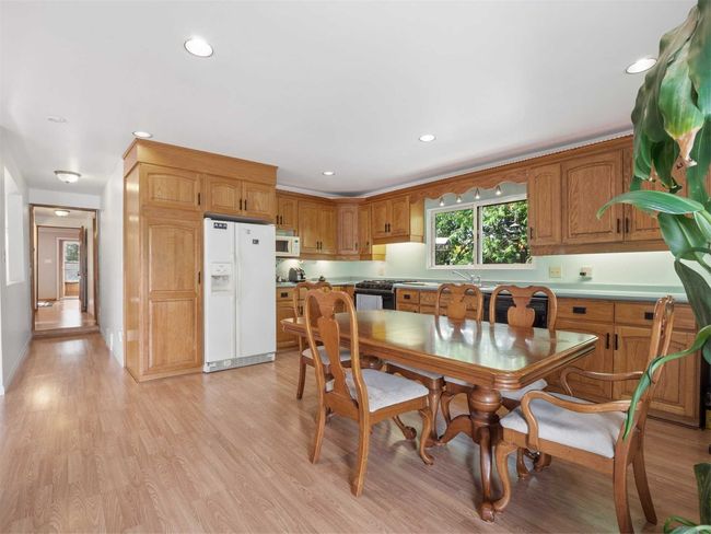 4622 Garner Rd, House other with 3 bedrooms, 2 bathrooms and 6 parking in Niagara Falls ON | Image 9
