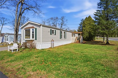 225 Brayton Rd, Tiverton, RI, 02878-3340 | Card Image