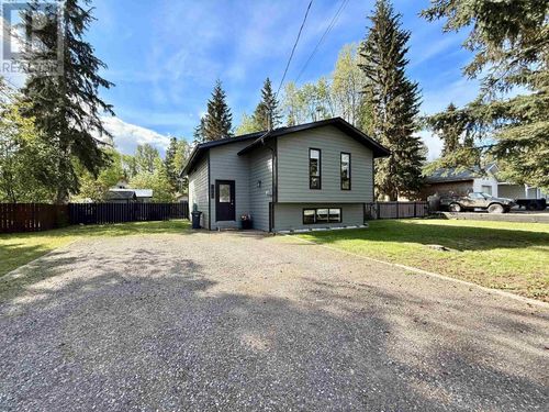 1453 Walnut St, Telkwa, BC, V0J2X3 | Card Image