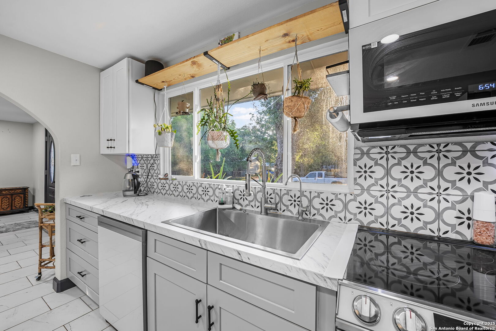 Residential in Pipe Creek 4