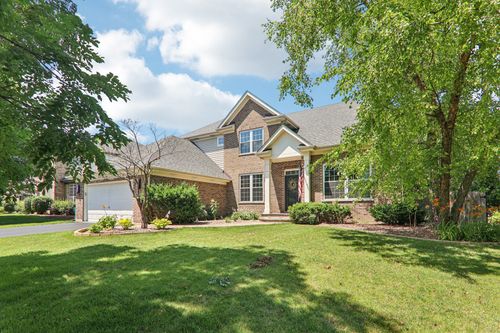 5570 Medinah Ct, Gurnee, IL, 60031-1003 | Card Image