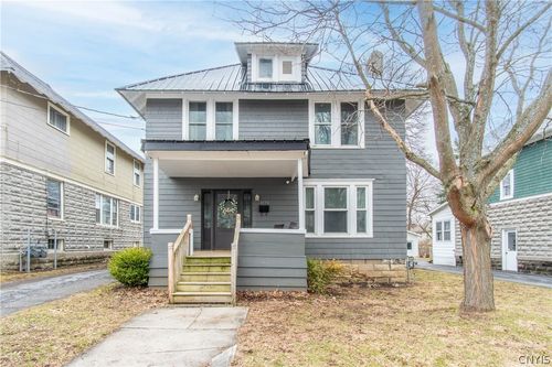 1130 Boyd St, Watertown, NY, 13601-3527 | Card Image