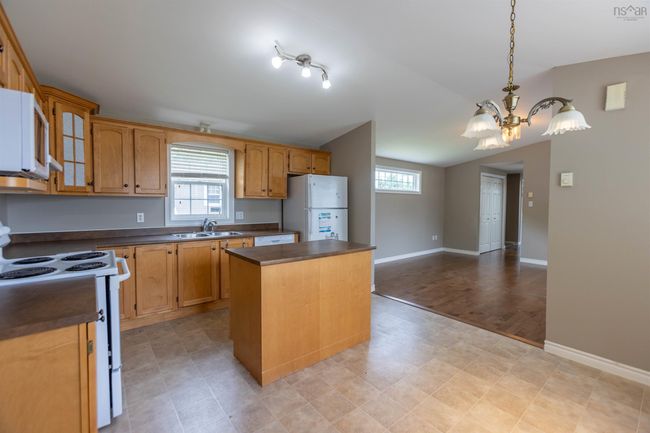 11 Cumberland Loop, House other with 3 bedrooms, 2 bathrooms and 2 parking in Amherst NS | Image 10