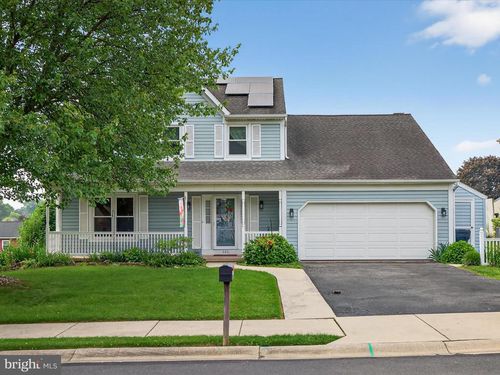 320 Dogwood Ln, NEW HOLLAND, PA, 17557-1826 | Card Image