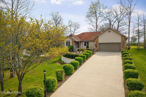 109 Leyden Dr, Crossville, TN, 38558-2868 | Card Image