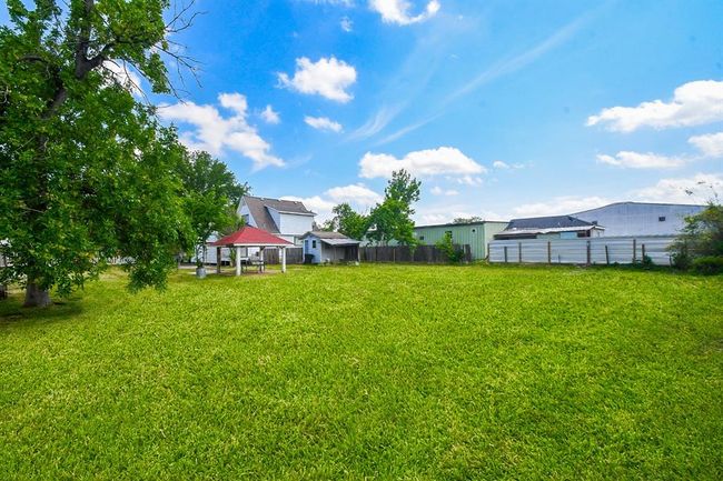 2636 Lone Oak Rd, House other with 3 bedrooms, 2 bathrooms and null parking in Houston TX | Image 46