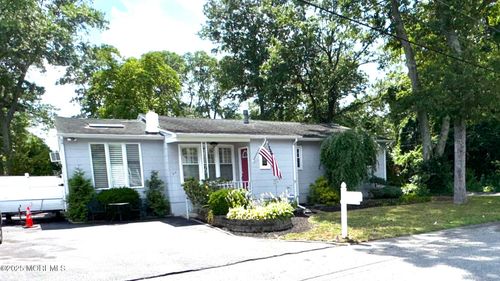 97 Bowline St, BEACHWOOD, NJ, 08722-2662 | Card Image