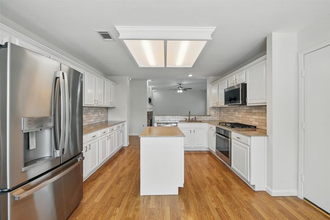Plenty of counter space, cabinets, & drawers! | Image 13