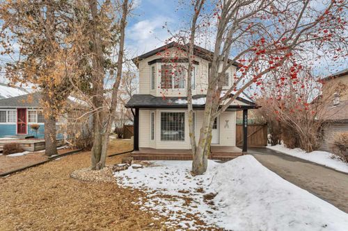 5008 42 St, Sylvan Lake, AB, T4S1C1 | Card Image