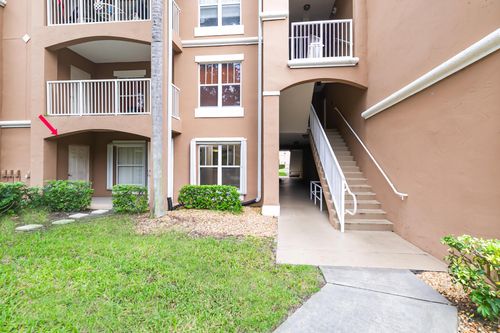 apt-109-5060 Fairways Cir, Vero Beach, FL, 32967-7445 | Card Image