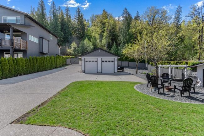 7158 Marble Hill Road, House other with 4 bedrooms, 2 bathrooms and 14 parking in Chilliwack BC | Image 6