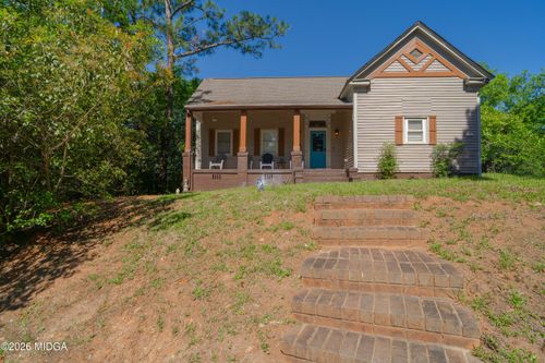 624 Church St, Macon, GA, 31217-3742 | Card Image