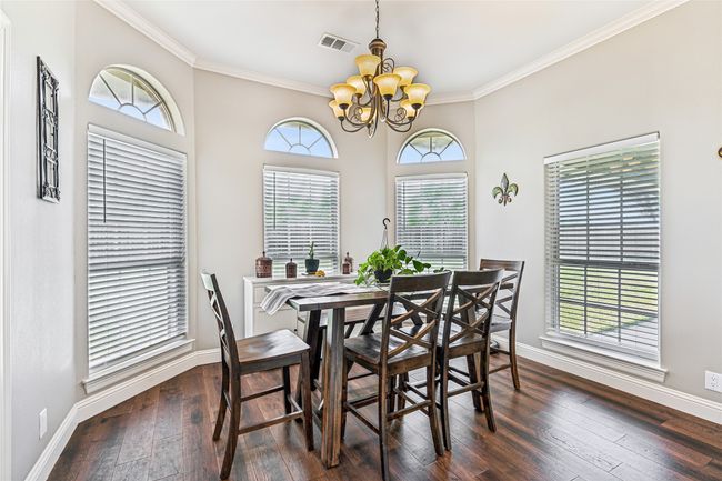 Breakfast or Dining Area | Image 13