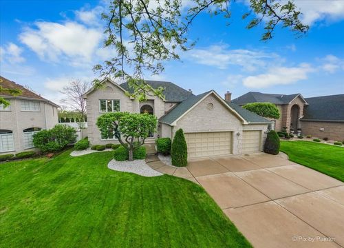 958 W Stonehedge Dr, Addison, IL, 60101-3159 | Card Image