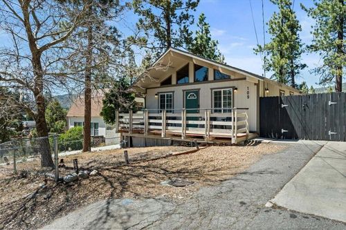 109 E Country Club Blvd, Big Bear City, CA, 92314-8880 | Card Image