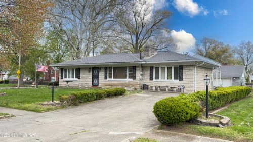 901 S 47th St, Louisville, KY, 40211-2727 | Card Image