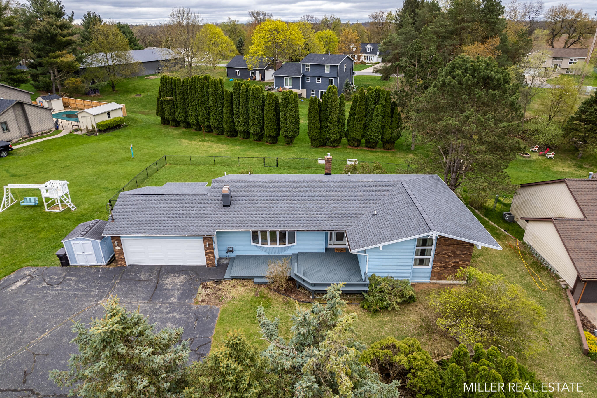 Jeanne Dr, Hastings, MI 49058