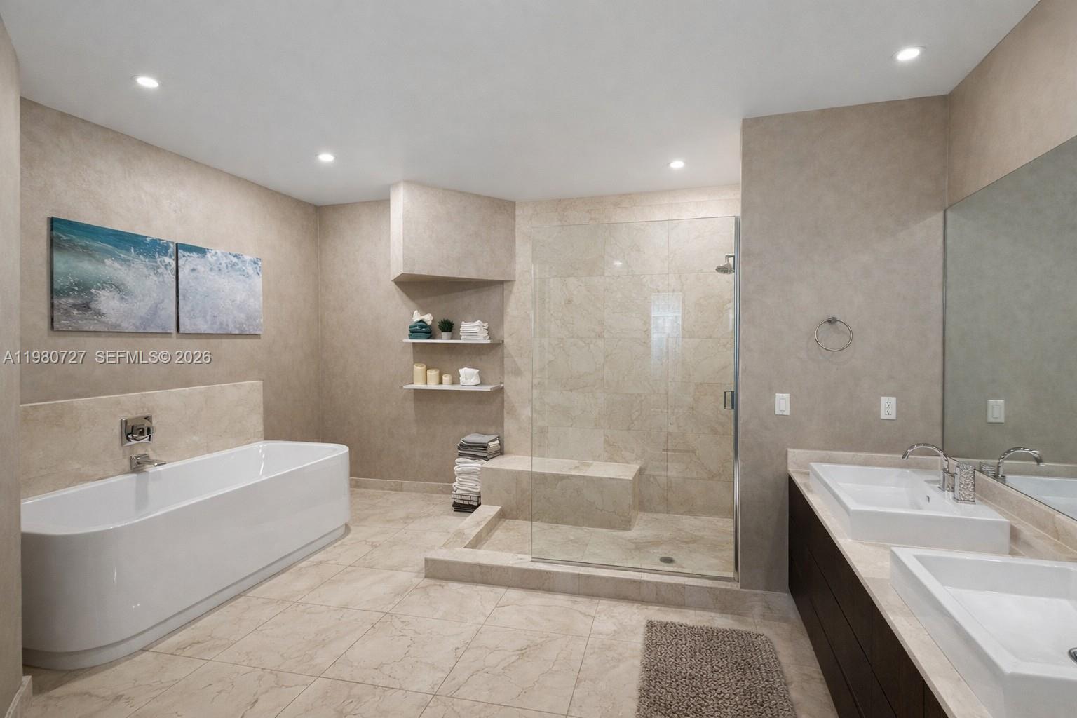 Residential in Sunny Isles Beach 2