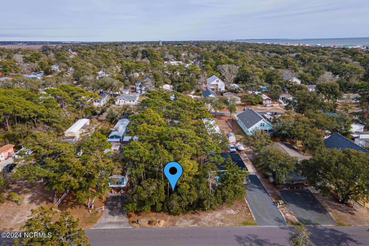 71st St, Oak Island, NC 28465