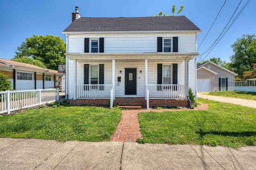 401 N 6th St, Boonville, IN, 47601-1415 | Card Image