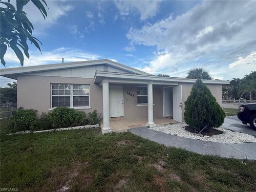 1665 Henderson Ave, Fort Myers, FL, 33916-2025 | Card Image