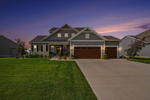 12623 Manchester Dr, Grand Haven, MI, 49417-7681 | Card Image