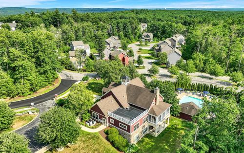 2-163 Woodview Way Way, Manchester, NH, 03102 | Card Image