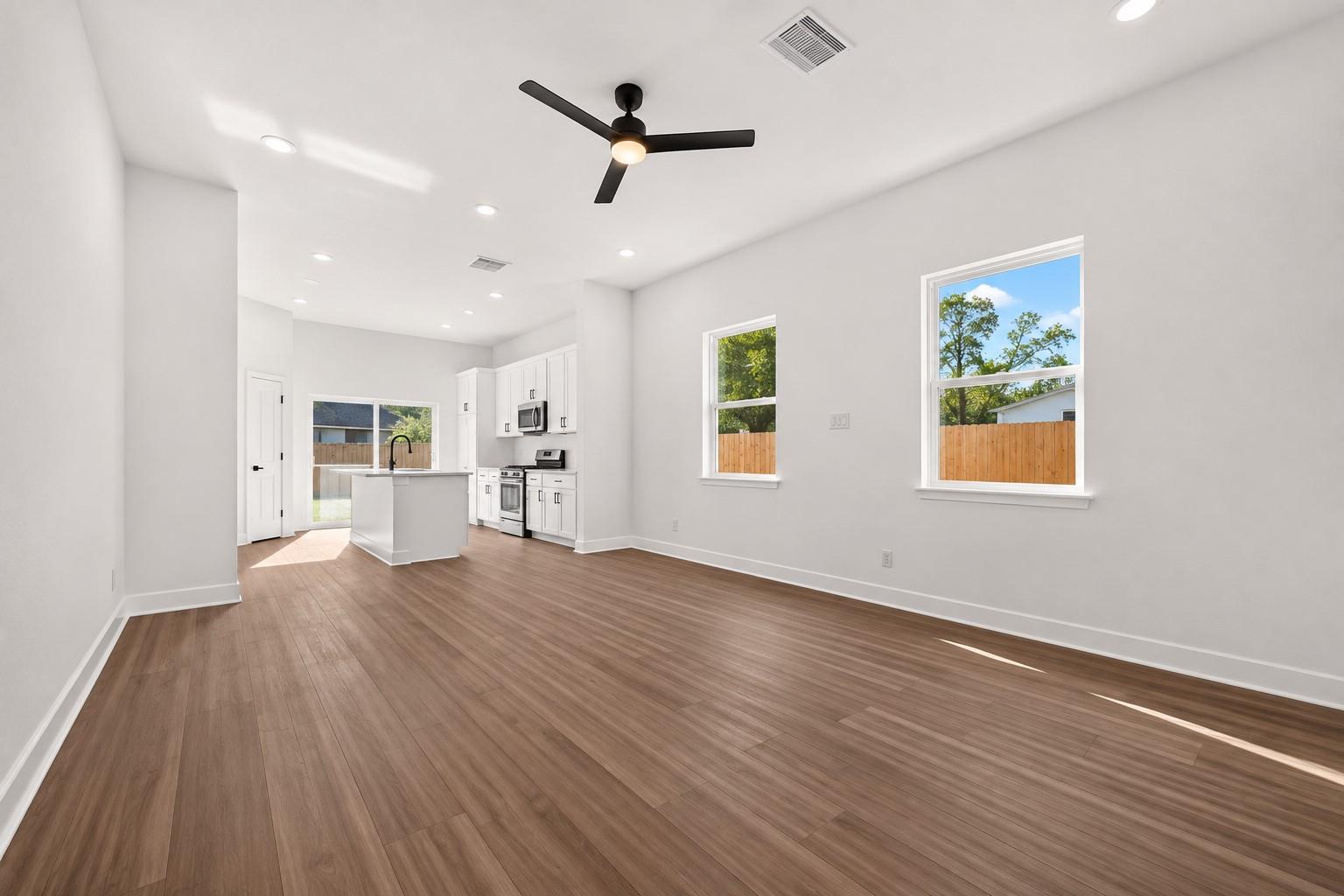 Residential Income in Houston 5