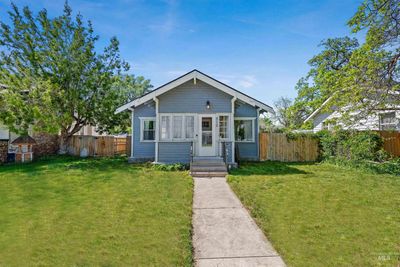 615 7th Ave S., House other with 2 bedrooms, 1 bathrooms and 1 parking in Nampa ID | Image 1