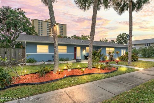 637 Lincoln Ave, MELBOURNE, FL, 32901-4644 | Card Image