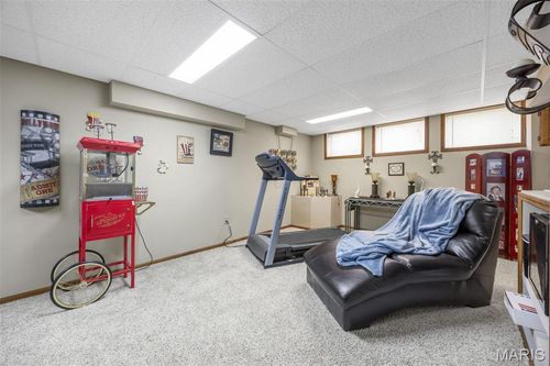 16015 Canterbury Estates Dr, Ellisville, MO, 63021-2003 | Card Image