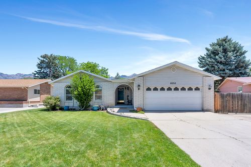 8093 S Beaumont Dr, Sandy, UT, 84093-6321 | Card Image