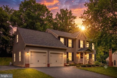 10315 Edinburgh Dr, SPOTSYLVANIA, VA, 22553-1733 | Card Image