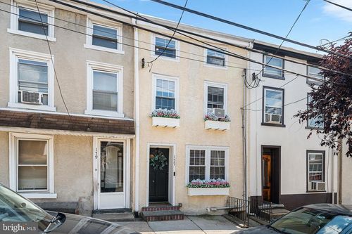 177 Levering St, PHILADELPHIA, PA, 19127-1403 | Card Image