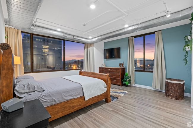 Primary Suite | Image 25