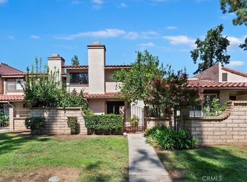 9765 Louise Way, Rancho Cucamonga, CA, 91730-6220 | Card Image